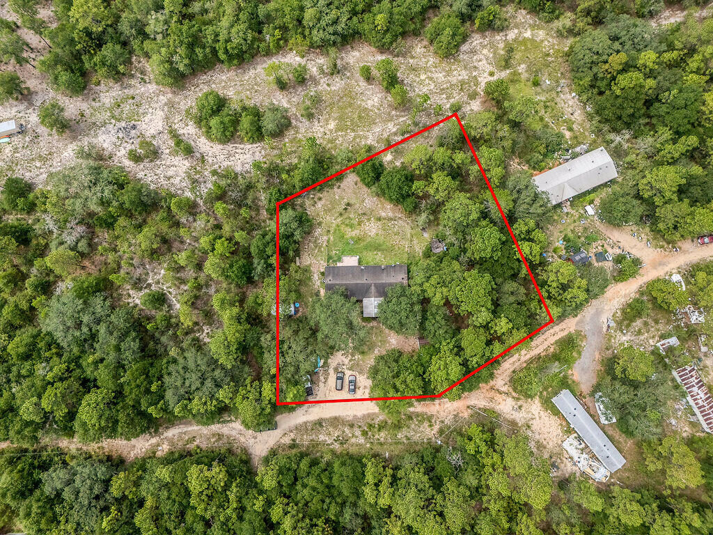 439 Woodpecker Lane, Holt, FL 32564
